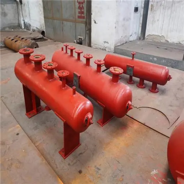 银海分集水器安装高度